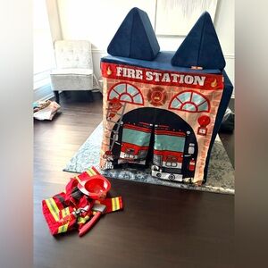 Nugget Couch Fireman Accesories